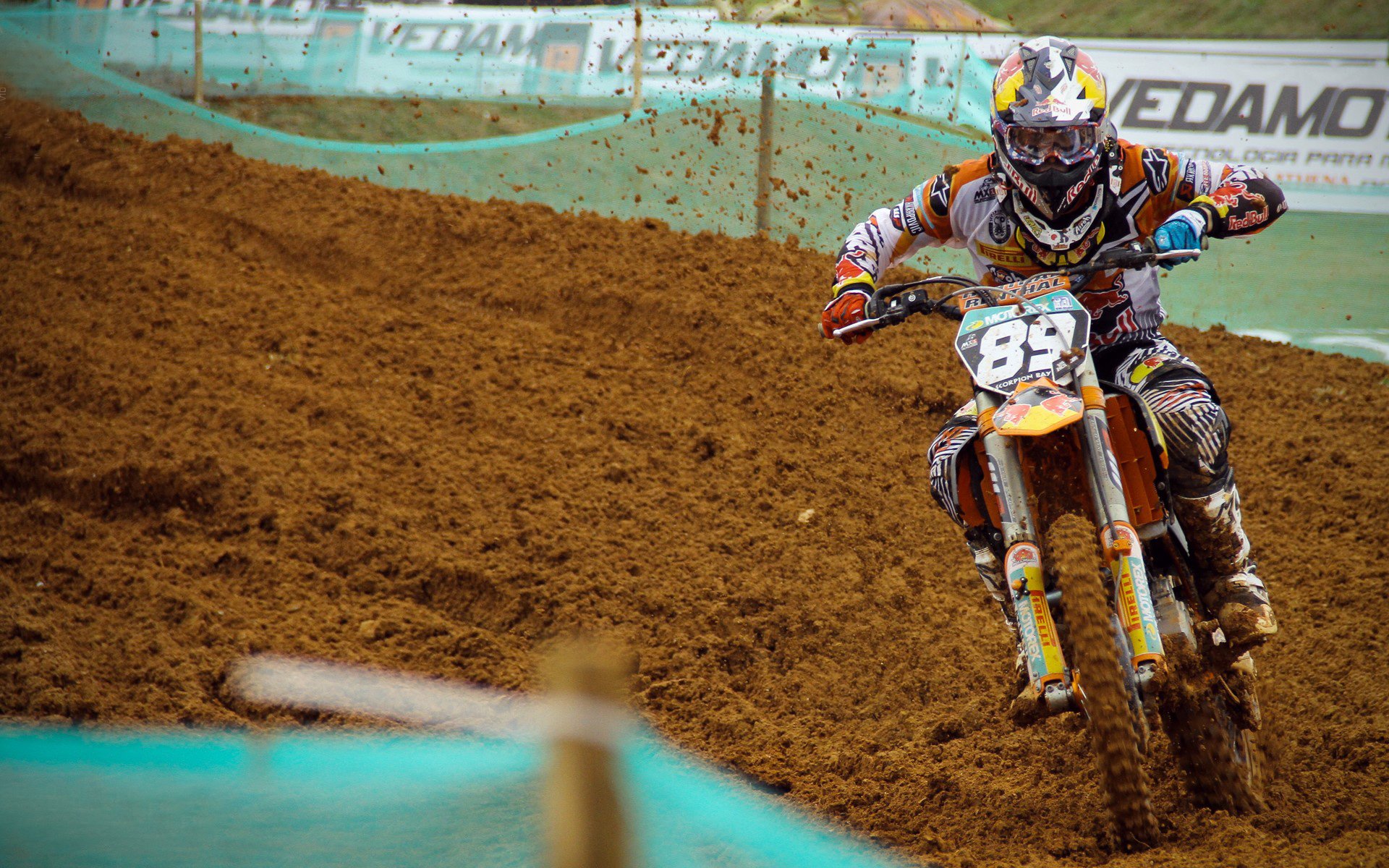 青训体系助力中国足球崛起，年轻球员崭露头角